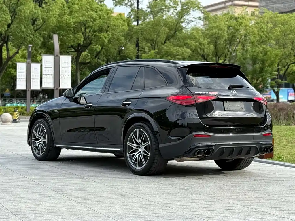 Mercedes-Benz GLC AMG 2024 — фото 17