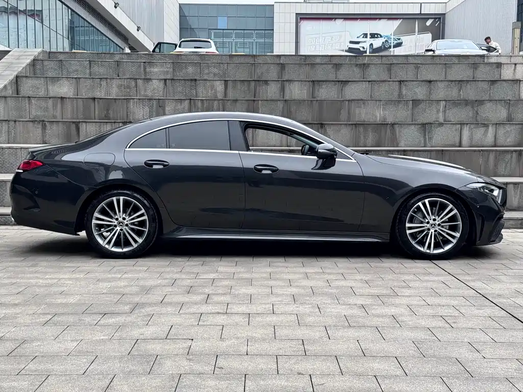 Mercedes-Benz CLS 2022 — фото 2