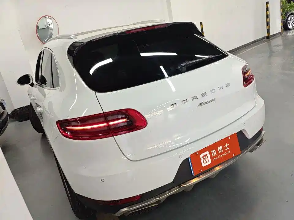 Porsche Macan 2018 — фото 7
