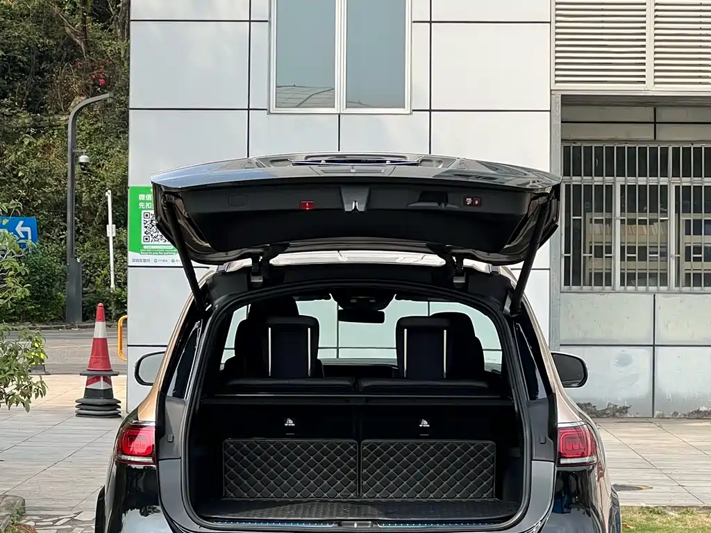 Mercedes-Benz GLS 2022 — фото 8