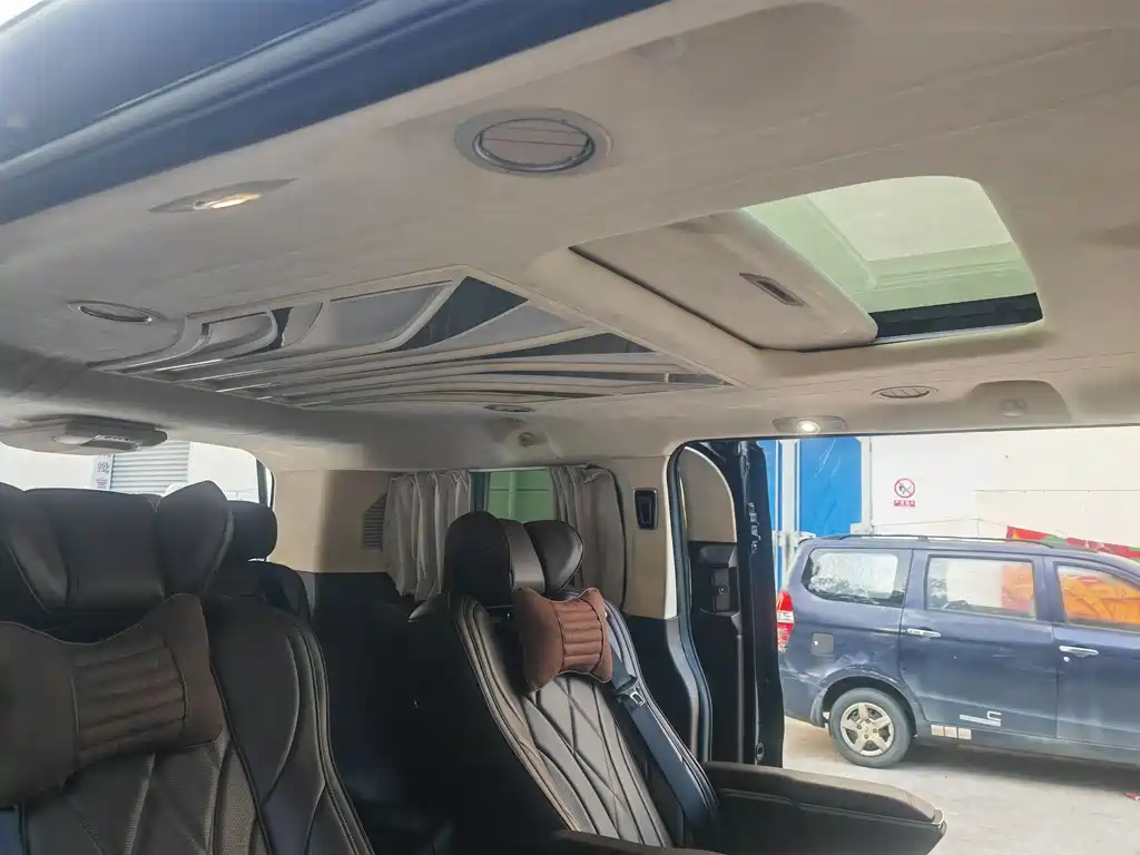 Ford Tourneo 2019 — фото 15