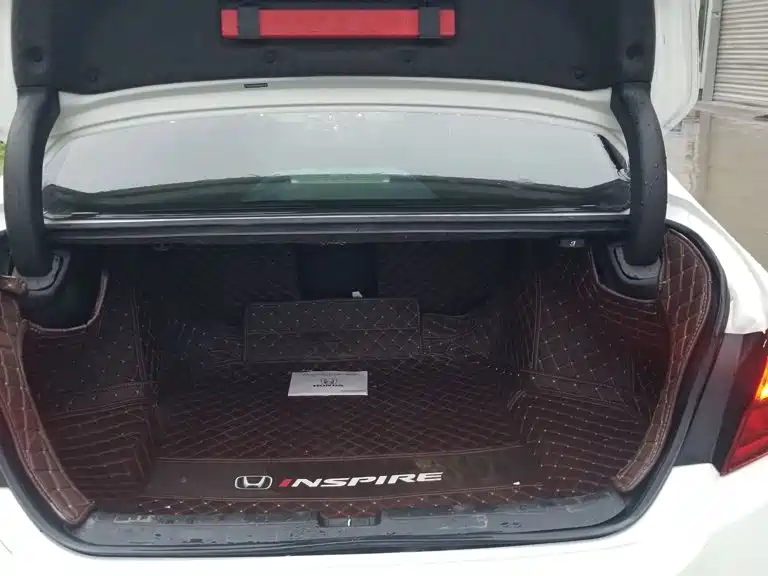 Honda Inspire 2019 — фото 19