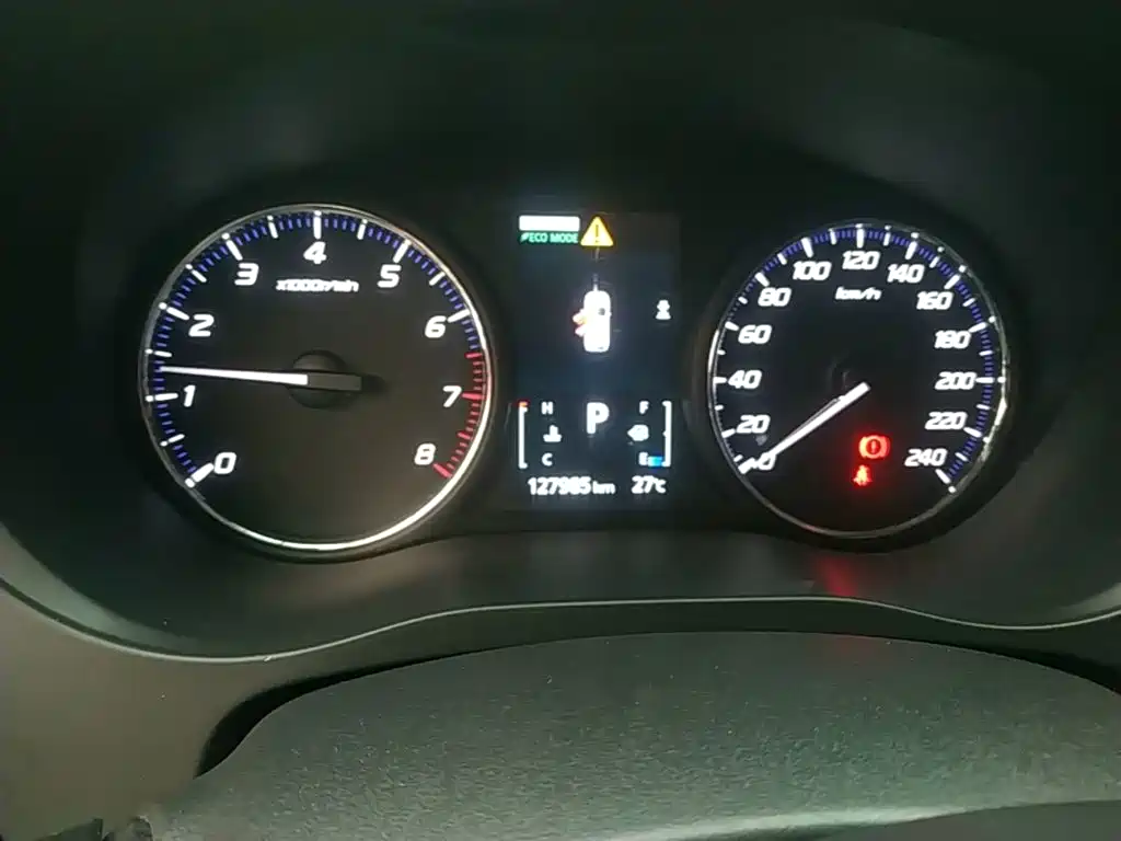 Mitsubishi Outlander 2018 — фото 12