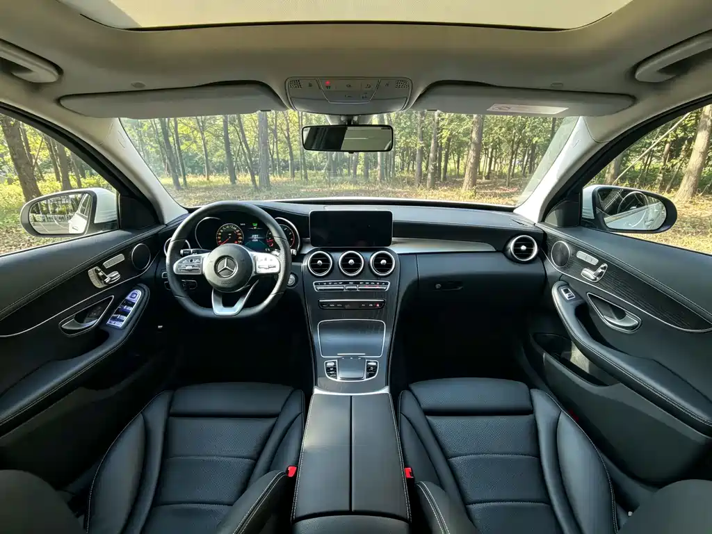 Mercedes-Benz C-Class 2021 — фото 13