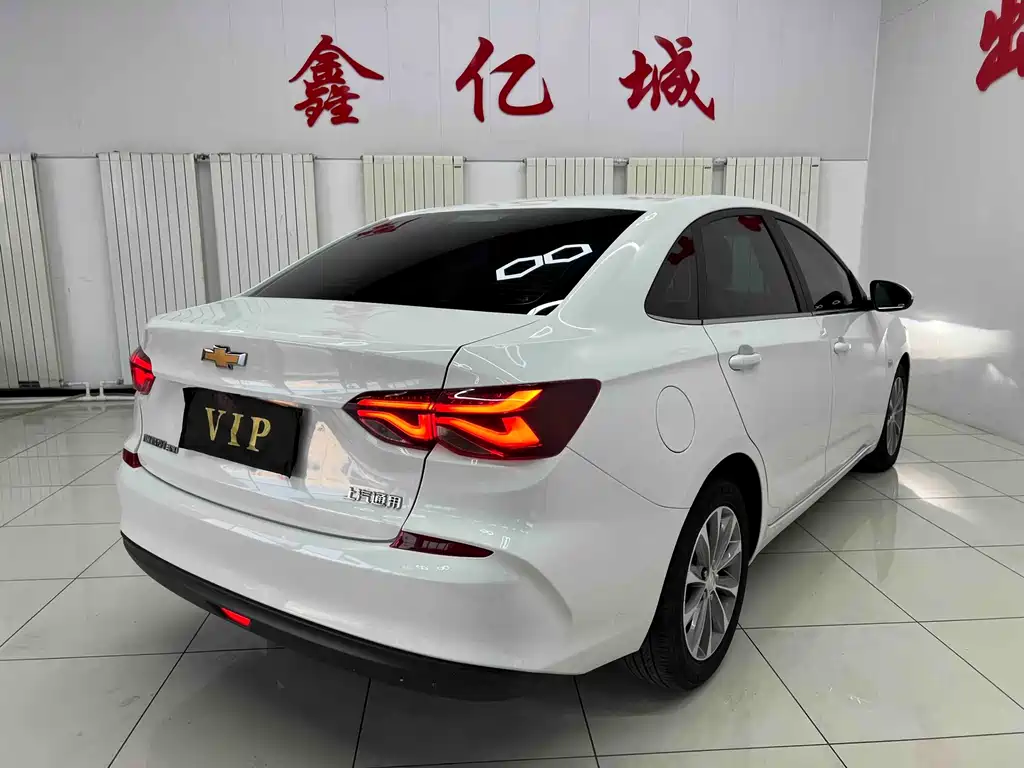 Chevrolet Cruze 2022