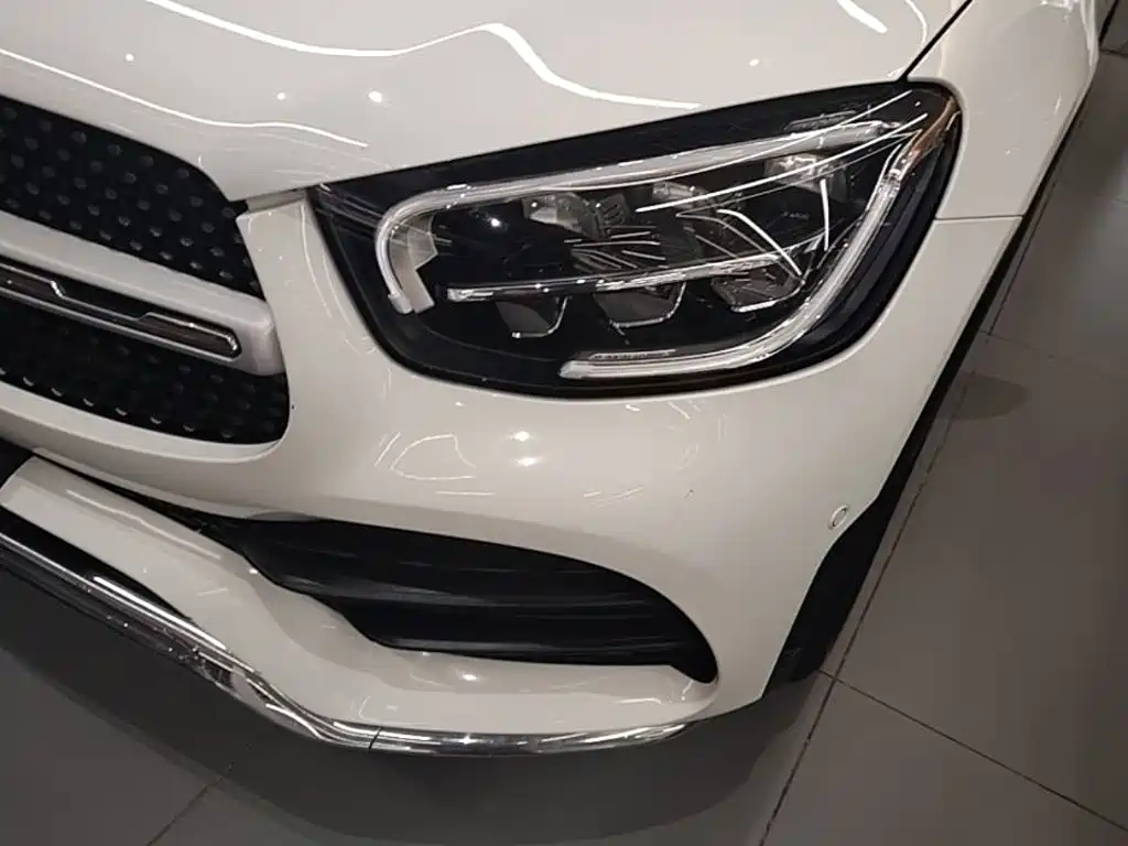 Mercedes-Benz GLC 2021 — фото 24