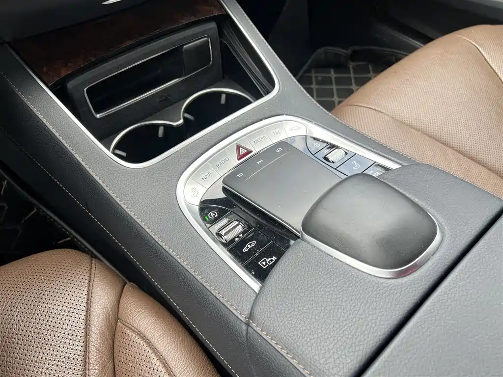 Mercedes-Benz S-Class 2020 — фото 12