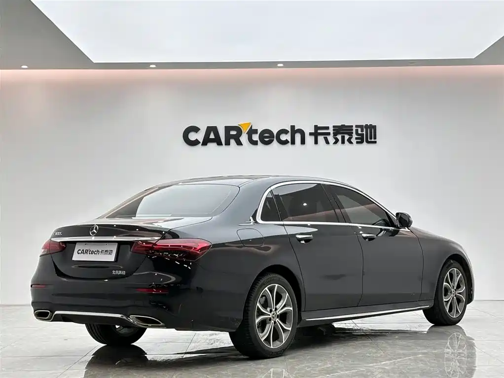 Mercedes-Benz E-Class 2023