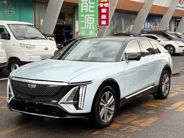 Cadillac Lyriq 2023