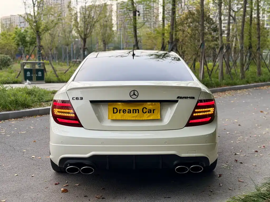 Mercedes-Benz C-Class AMG 2012 — фото 4