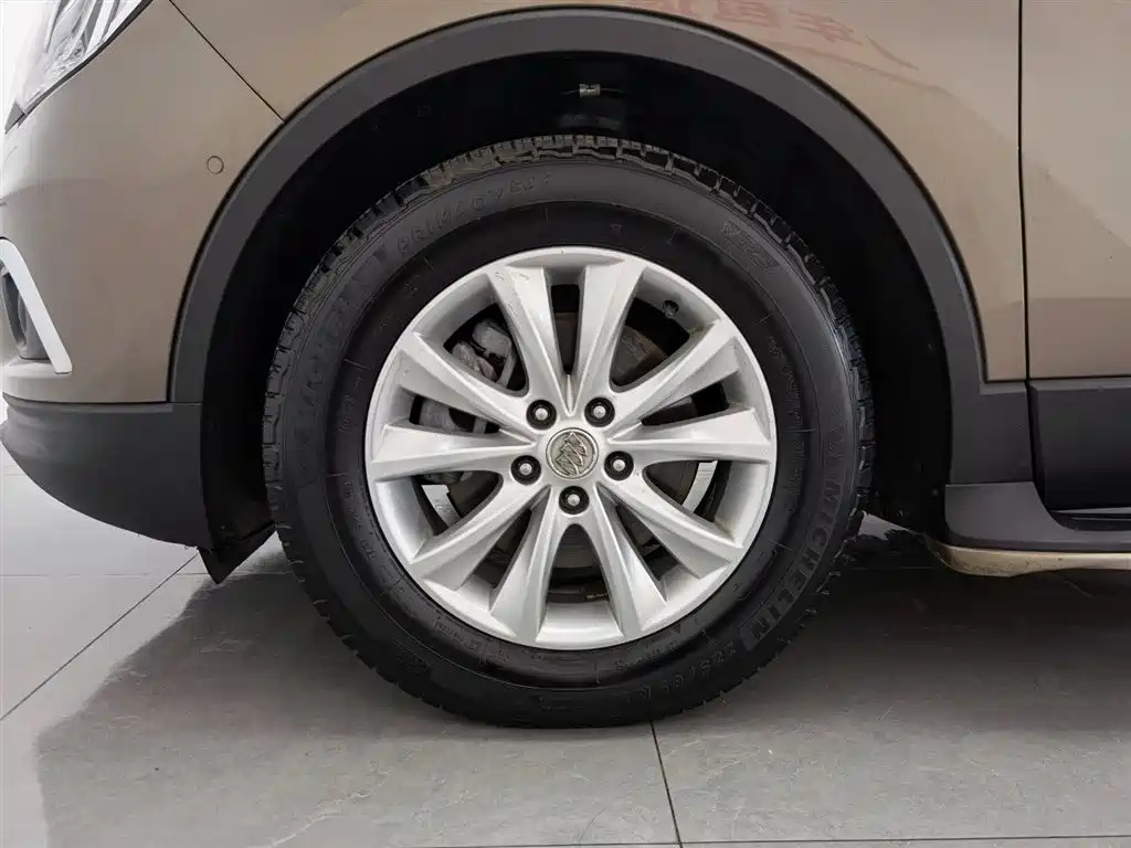 Buick Envision Plus 2016 — фото 17