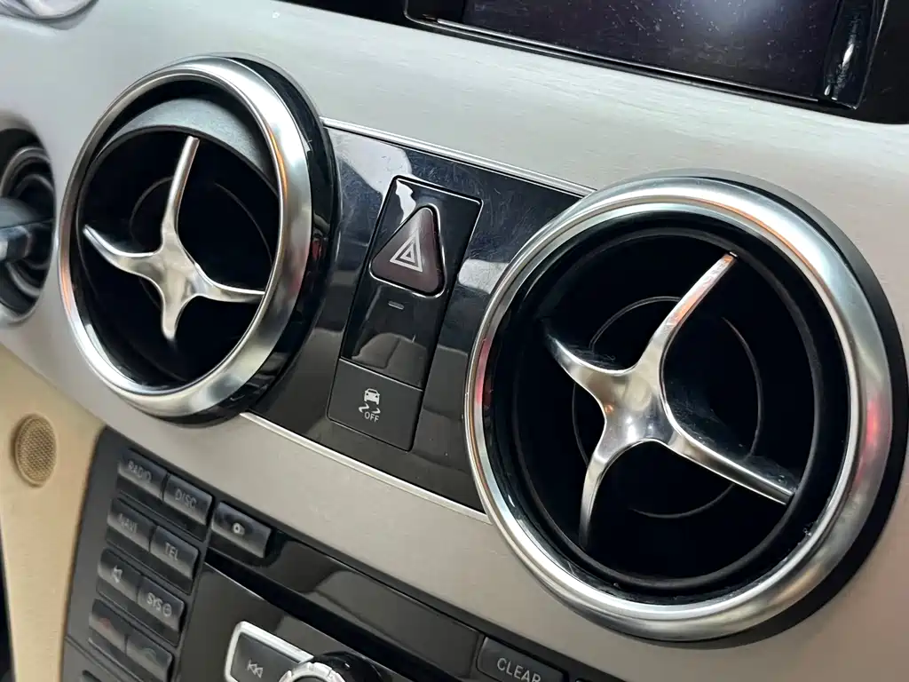 Mercedes-Benz GLK-Class 2013 — фото 19