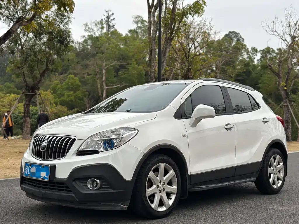 Buick Encore 2016 — фото 1