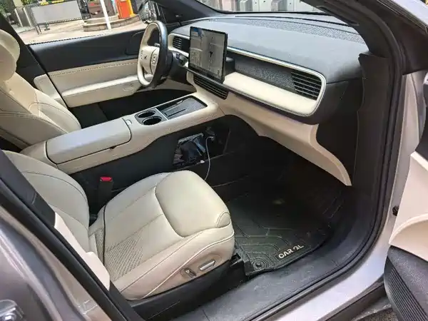 XPeng G6 2024