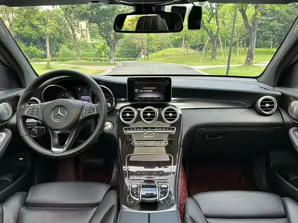 Mercedes-Benz GLC 2017