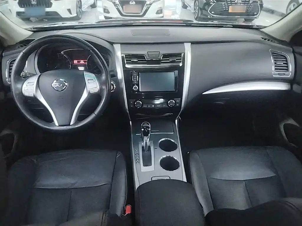 Nissan Teana 2017 — фото 10