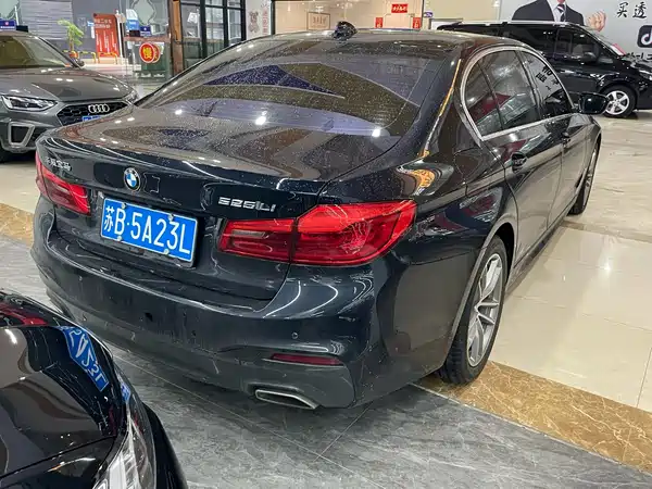 BMW 5 Series 2020