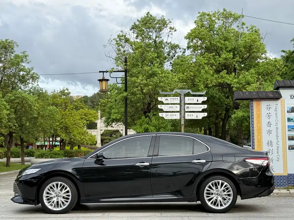 Toyota Camry 2020
