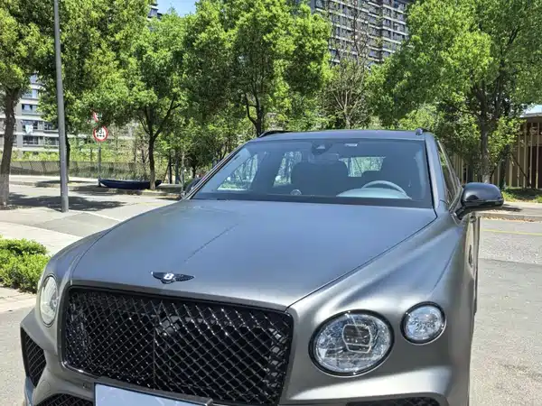 Bentley Bentayga 2025