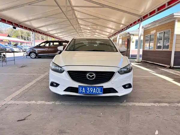 Mazda Atenza 2015