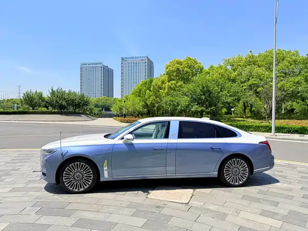 Hongqi H9 2022