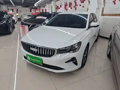 Geely Emgrand 2025