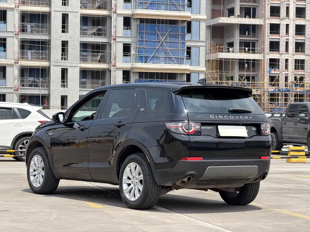 Land Rover Discovery Sport 2018 — фото 6