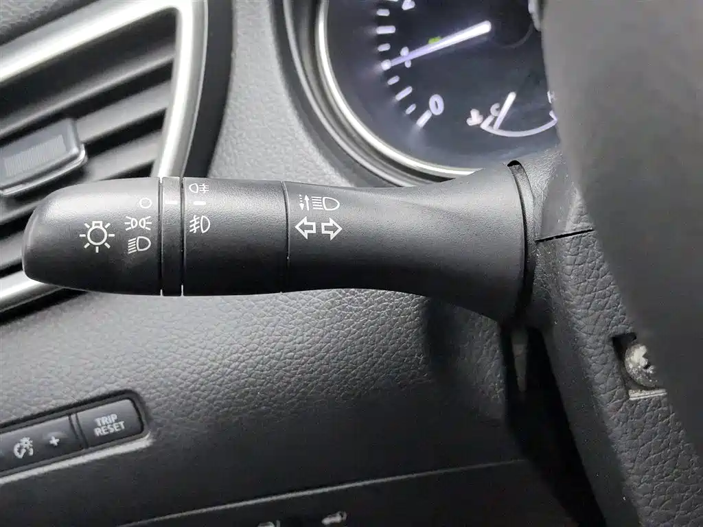 Nissan X-Trail 2014 — фото 21