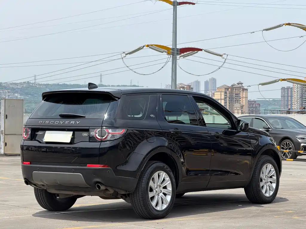 Land Rover Discovery Sport 2018 — фото 7