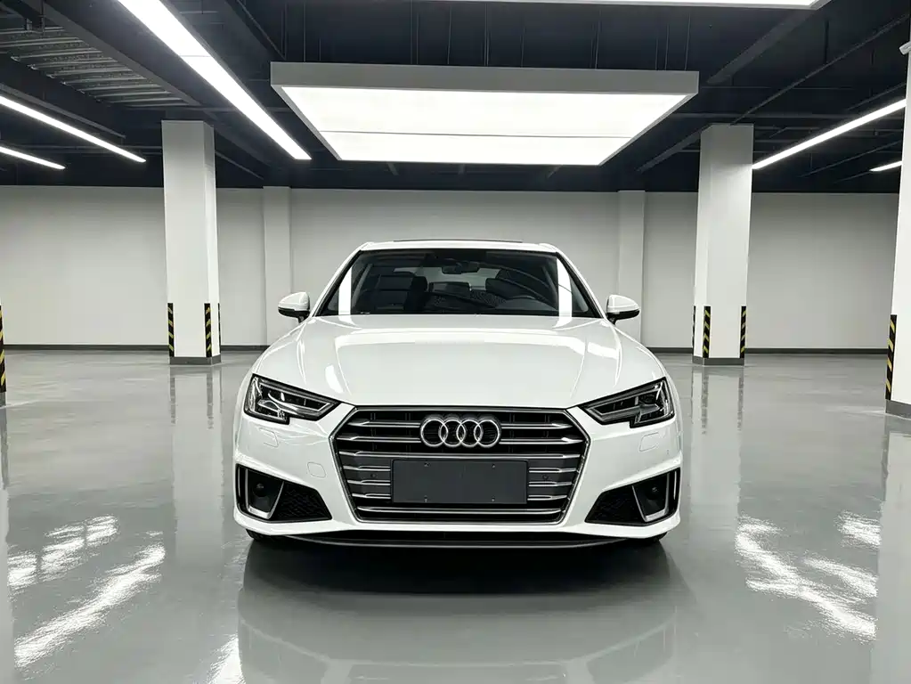 Audi A4L 2019 — фото 2