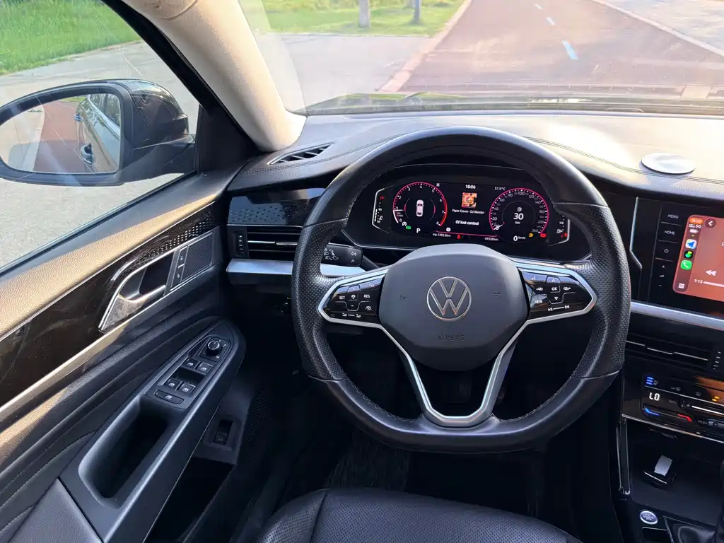 Volkswagen Passat 2022 — фото 10