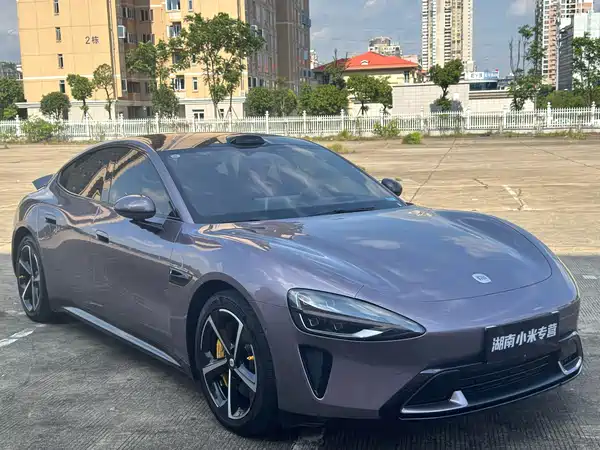 Xiaomi SU7 2025