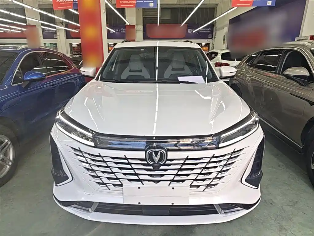 Changan CS75 PLUS 2023 — фото 3