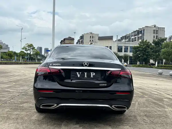 Mercedes-Benz E-Class 2023
