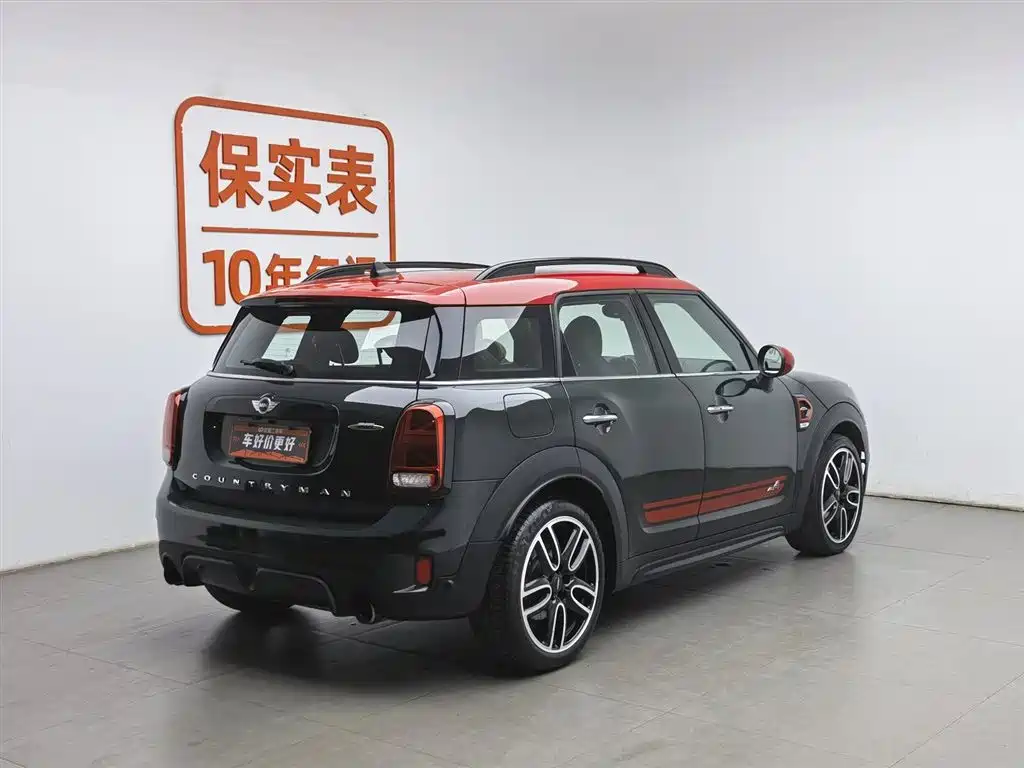 MINI JCW Countryman 2017 — фото 2