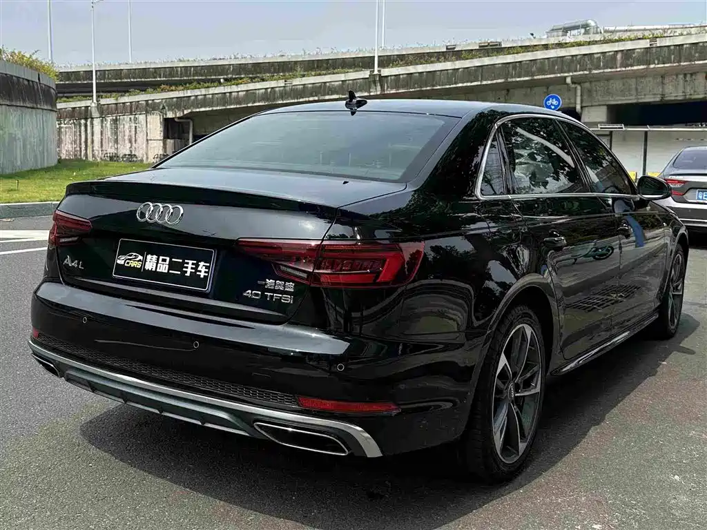 Audi A4L 2020 — фото 7