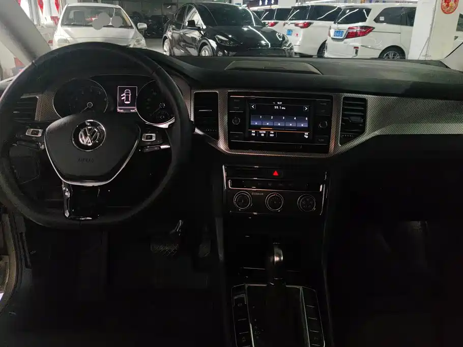 Volkswagen Golf Jialu 2019 — фото 12
