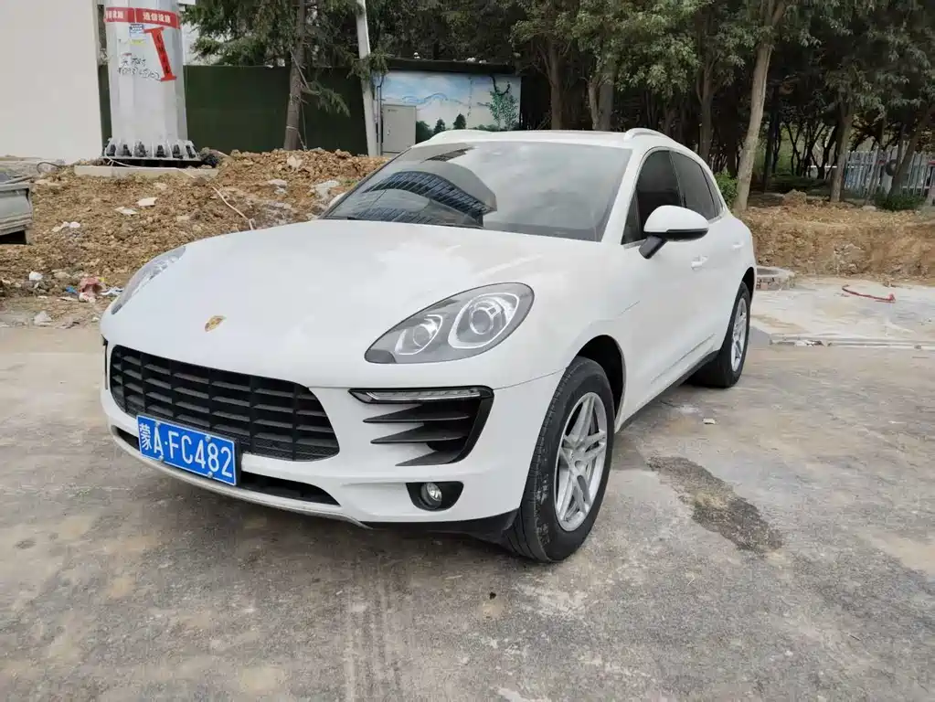 Porsche Macan 2017 — фото 1