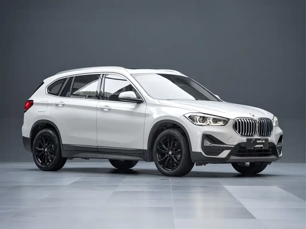 BMW X1 2022 — фото 6