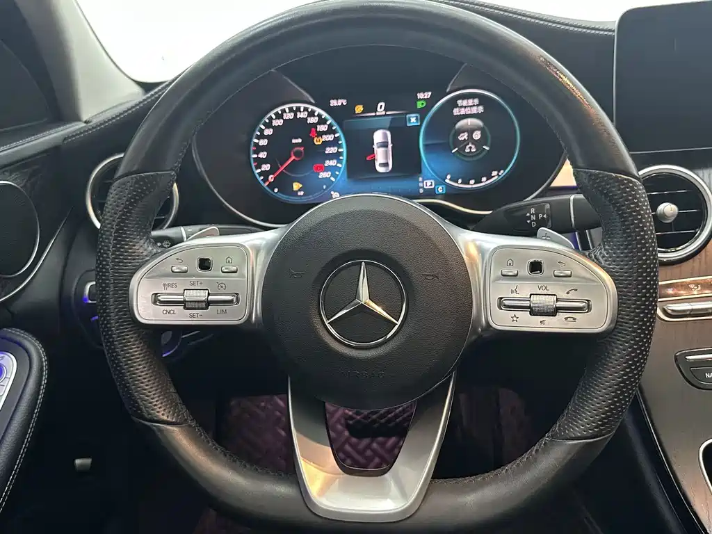 Mercedes-Benz C-Class 2021 — фото 12
