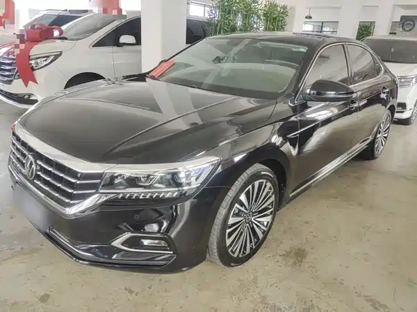 Volkswagen Passat 2021
