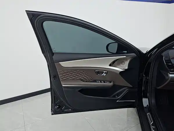 BYD Han 2024