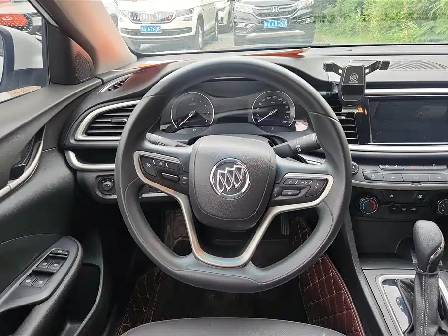 Buick Excelle 2022 — фото 15