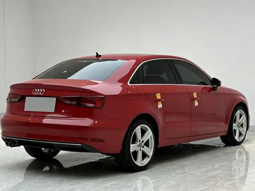 Audi A3 2019 — фото 6