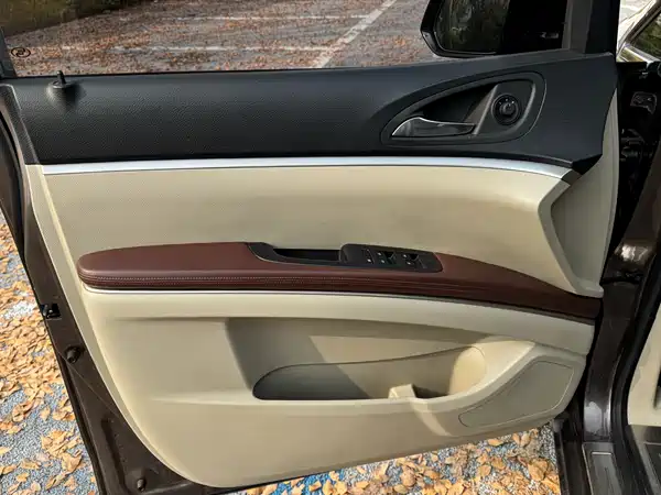 Buick GL8 2017