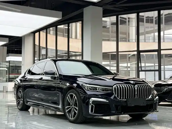 BMW 7 Series 2021