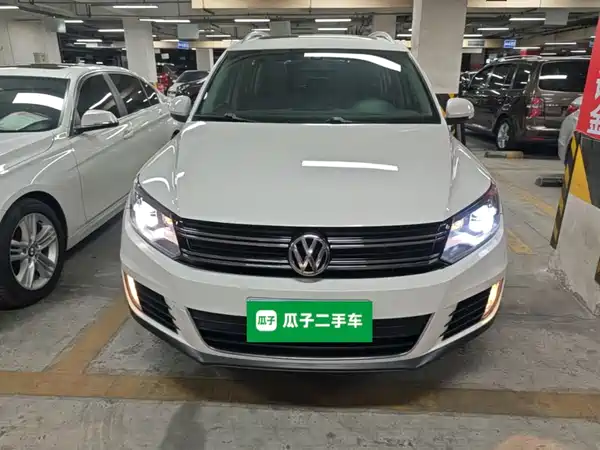 Volkswagen Tiguan 2015