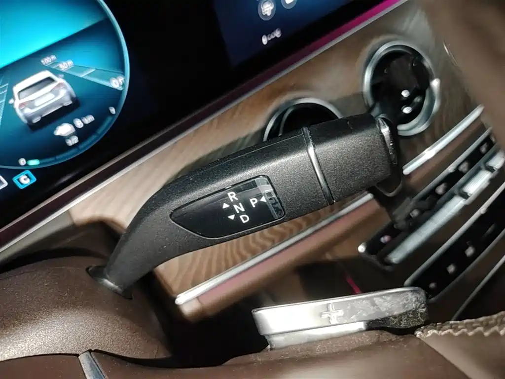 Mercedes-Benz E-Class New Energy 2022 — фото 14