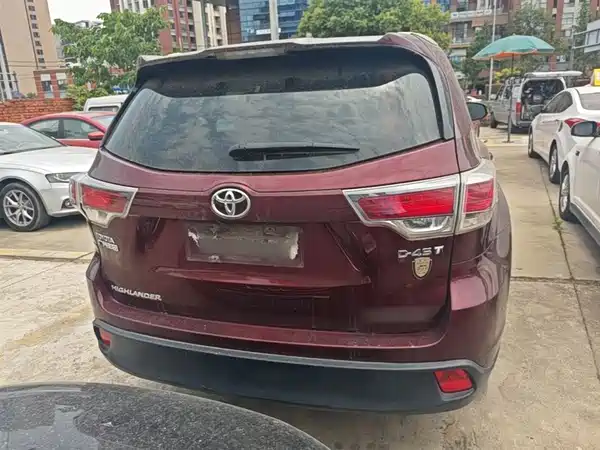 Toyota Highlander 2015