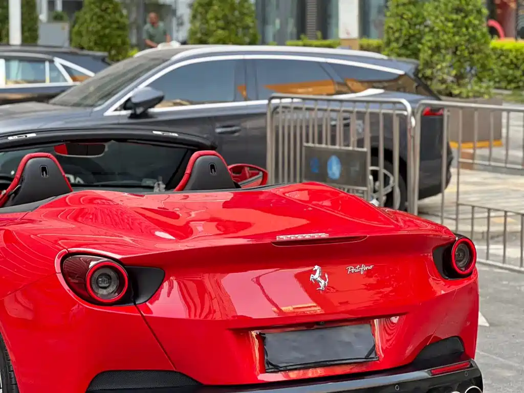 Ferrari Portofino 2019 — фото 14